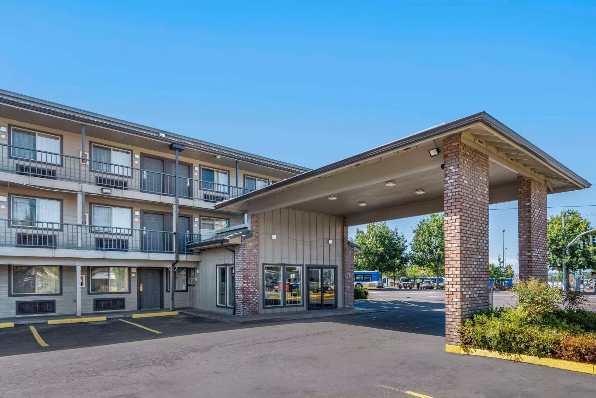 Econo Lodge Portland Airport Ngoại thất bức ảnh