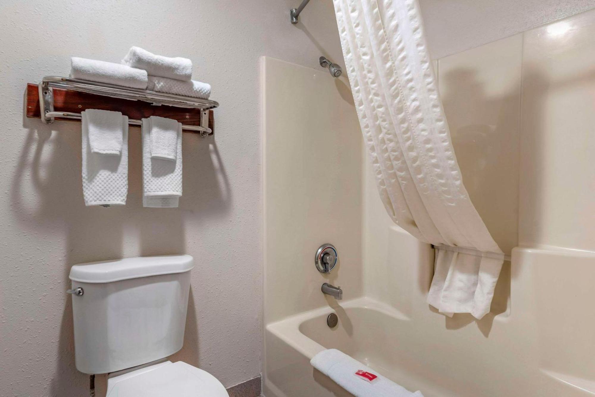 Econo Lodge Portland Airport Ngoại thất bức ảnh
